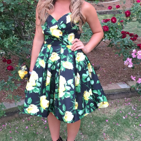 Prom dress Sherry Hill with pockets - Picture 1 of 3